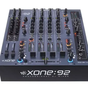 Mesa de sonido. Allen&Heath XONE:92