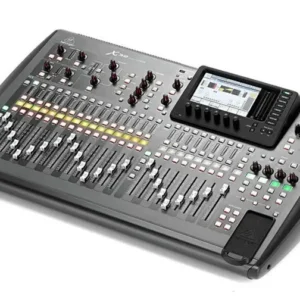 Mesa de sonido. BEHRINGER X32